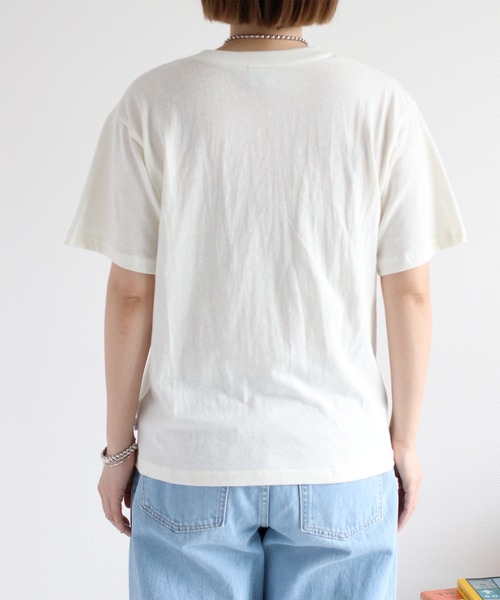CONVERSE（コンバース）の「【CONVERSE】天竺アーカイブショートスリーブTee（Tシャツ/カットソー・レディース・オフホワイト/レッド・M）」の22枚目の写真