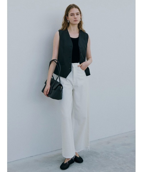 Mila Owen（ミラオーウェン）の「【ウォッシャブル】撥水加工カットオフワイドデニムパンツ（デニムパンツ・レディース・ブルー/ライトブルー/ホワイト・0/1/00）」の20枚目の写真