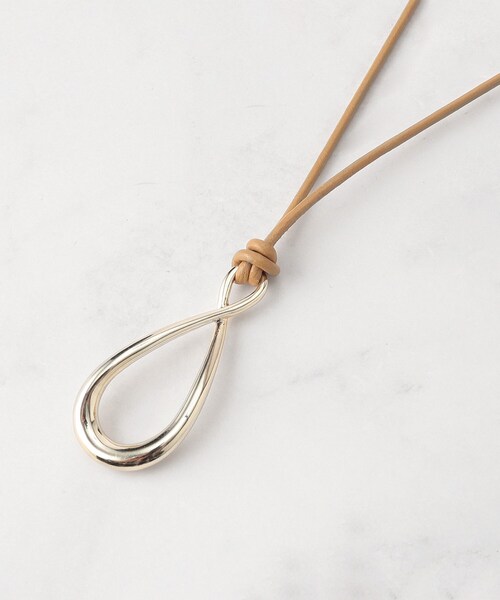 UNTITLED（アンタイトル）の「グラストップネックレス（ネックレス・レディース・シルバー/ゴールド・99）」の2枚目の写真