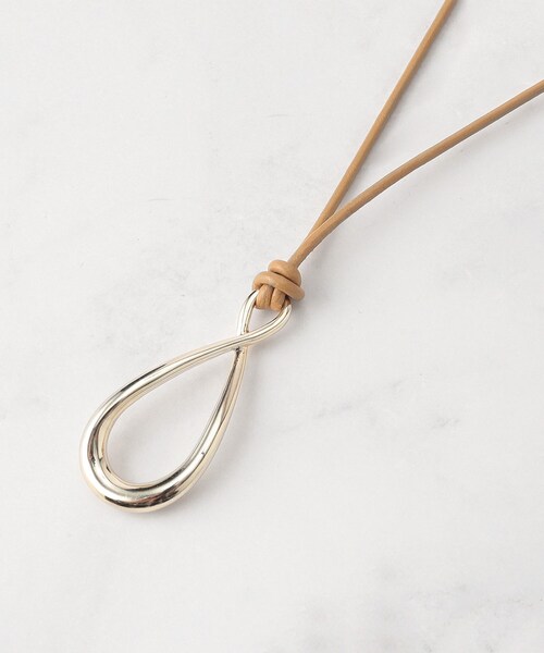 UNTITLED（アンタイトル）の「グラストップネックレス（ネックレス・レディース・シルバー/ゴールド・99）」の4枚目の写真