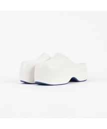 tukn.（トゥクン）の「【OFOF公式取り扱い】OFOF 1F（サンダル）」