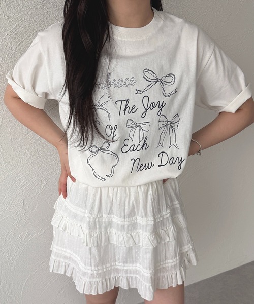 apres jour mignon(アプレジュールミニョン)の「アソートプリントT【ZOZOTOWN限定アイテム】(Tシャツ/カットソー・レディース・ホワイト系その他/ホワイト系その他3/ブラック/オフホワイト/ホワイト系その他4/ホワイト系その他2/ブラック系その他・フリー/X-LARGE)」の21枚目の写真