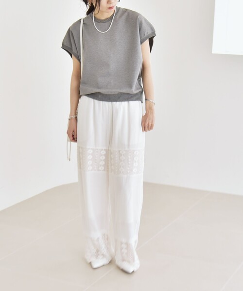 quaranciel(カランシエル)の「quaranciel:〈洗濯機可能〉ライト ポンチ コンパクト フレンチスリーブ TEE(Tシャツ/カットソー・レディース・ライトグレー/オフホワイト/カーキ・ONE SIZE)」の21枚目の写真