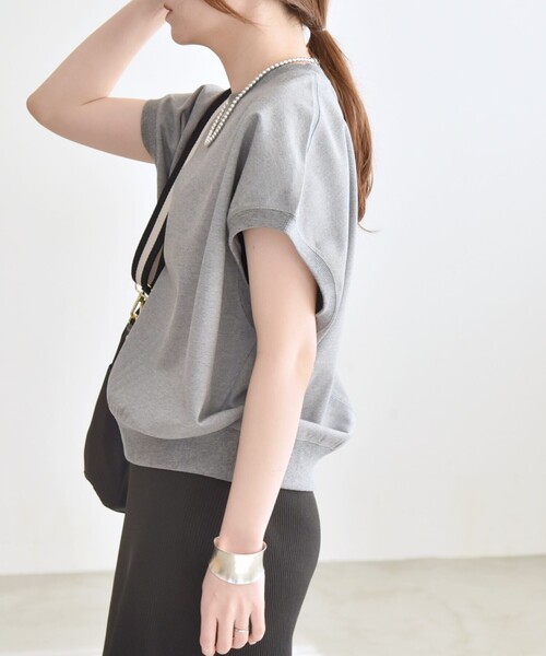 quaranciel(カランシエル)の「quaranciel:〈洗濯機可能〉ライト ポンチ コンパクト フレンチスリーブ TEE(Tシャツ/カットソー・レディース・ライトグレー/オフホワイト/カーキ・ONE SIZE)」の11枚目の写真