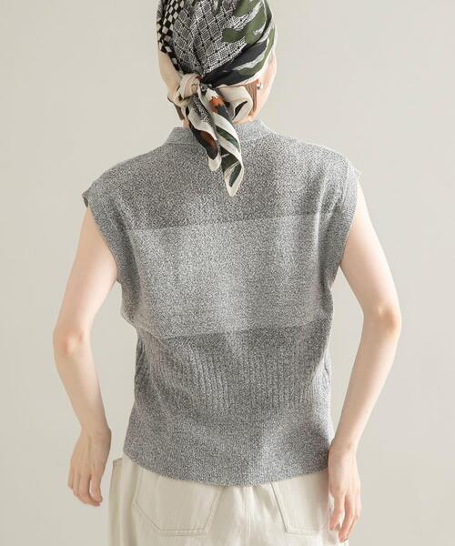 KBF(ケイビーエフ)の「スリーブレスニットシャツ(ニット/セーター・レディース・グレー系その他/ベージュ系その他/ダークブラウン・ONE)」の6枚目の写真