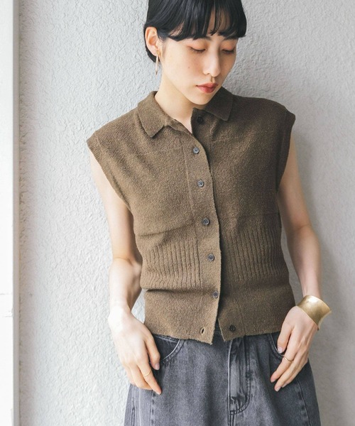 エブール2022ssニットTシャツ コットン グリーン ebure ボタニカル セール】スリーブレスニットシャツ（ニット/セーター）｜KBF
