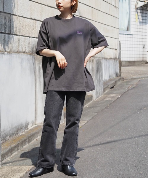 tiptop(ティップトップ)の「カラフルフラワーBIGTシャツ(Tシャツ/カットソー・レディース・スミクロ/オフホワイト/ホワイト系その他/ブラック系その他・FREE)」の19枚目の写真