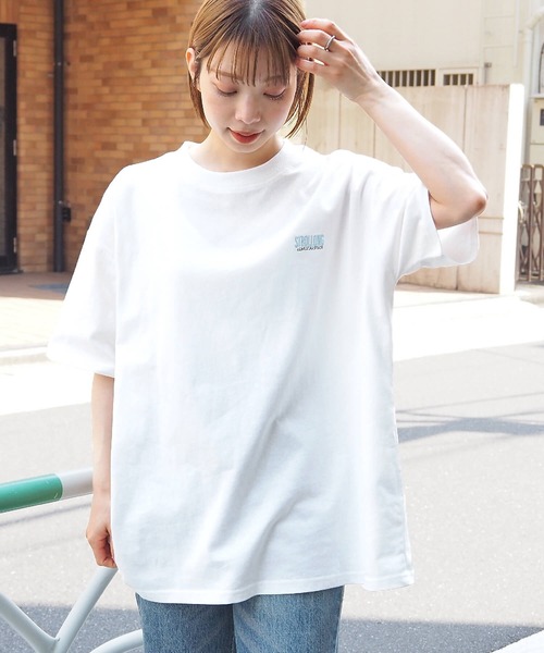 tiptop(ティップトップ)の「カラフルフラワーBIGTシャツ(Tシャツ/カットソー・レディース・スミクロ/オフホワイト/ホワイト系その他/ブラック系その他・FREE)」の7枚目の写真