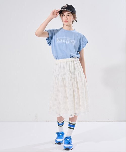 pom ponette junior(ポンポネットジュニア)の「【AMI】アイレットレースティアードスカート(スカート・キッズ・ブラック/オフホワイト・M:150cm/L:160cm)」の7枚目の写真