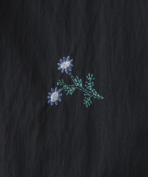 bohmal(ボマール)の「タフタ刺繍ハーフスリーブブラウス(シャツ/ブラウス・レディース・アイボリー/ブラック・MEDIUM)」の18枚目の写真
