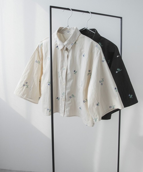 bohmal(ボマール)の「タフタ刺繍ハーフスリーブブラウス(シャツ/ブラウス・レディース・アイボリー/ブラック・MEDIUM)」の8枚目の写真