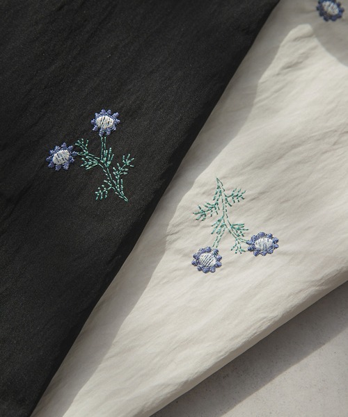 bohmal(ボマール)の「タフタ刺繍ハーフスリーブブラウス(シャツ/ブラウス・レディース・アイボリー/ブラック・MEDIUM)」の10枚目の写真