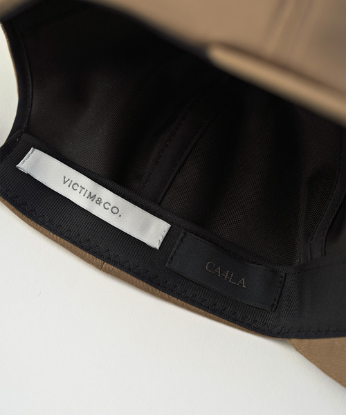 VICTIM（ヴィクティム）の「VICTIM ヴィクティム / VICTIM×CA4LA BIG B.B CAP カシラコラボレーション接触冷感ビッグキャップ / VTM-25-A-001（キャップ・メンズ・ブラック/オフホワイト/ブラウン・FREE）」の8枚目の写真