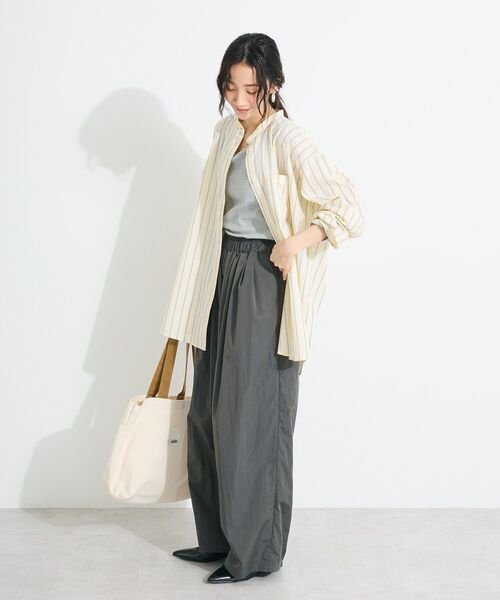 CRAFT STANDARD BOUTIQUE（クラフトスタンダードブティック）の「コクーンカラーナイロンパンツ（その他パンツ・レディース・チャコールグレー/ブラウン/アイボリー・FREE）」の11枚目の写真