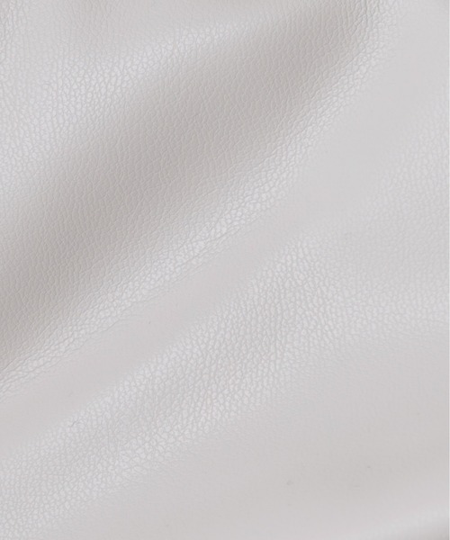 Olu.(オルドット)の「フラップデザインハンドバッグ(ハンドバッグ・レディース・アイボリー/シルバー/ミント/ピンク・FREE)」の22枚目の写真