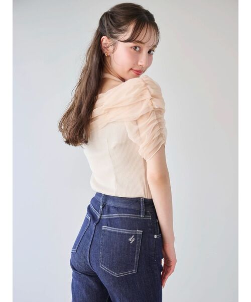 dazzlin（ダズリン）の「シアーオフショルダートップス（Tシャツ/カットソー・レディース・ブルー/オレンジ/チャコールグレー/オフホワイト・FREE）」の12枚目の写真