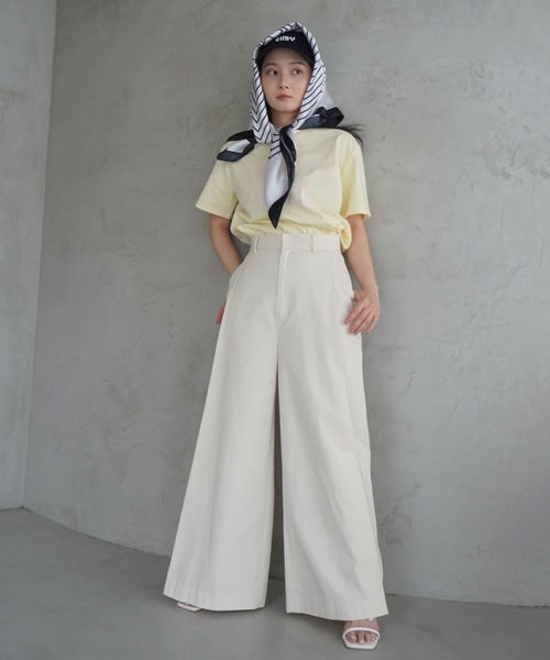 EIMY ISTOIRE(エイミーイストワール)の「タックボタンワイドパンツ(その他パンツ・レディース・アイボリー/ブラック・S/M)」の21枚目の写真