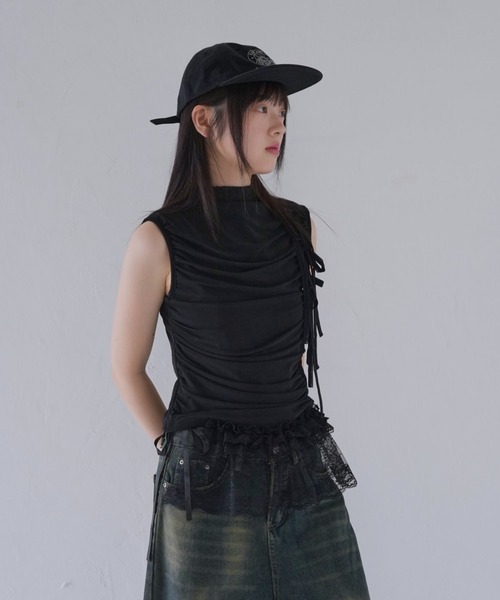 Uenui(ウニュイ)の「ギャザー ノースリーブ トップス カットソー ノースリーブトップス(タンクトップ・レディース・ホワイト/ブラック・FREE)」の19枚目の写真