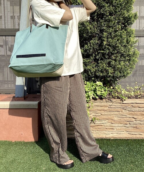 CAMPER（カンペール）の「[カンペール] CURRO トートバッグ（トートバッグ・レディース・グリーン系その他5・FREE）」の2枚目の写真