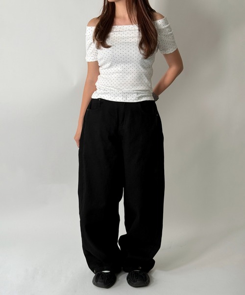 by muni:r（バイ ムニール）の「【着用動画あり・2色・2サイズ展開】サイドスリットスナップパンツ（その他パンツ・レディース・ブラック/ベージュ・SMALL/MEDIUM）」の18枚目の写真