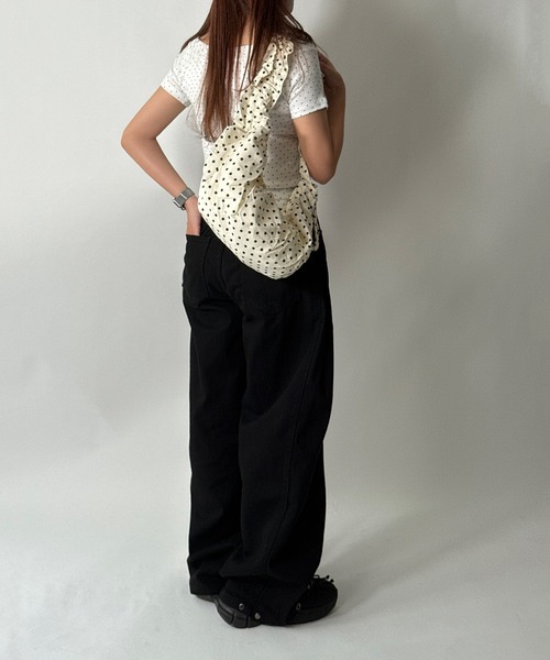 by muni:r（バイ ムニール）の「【着用動画あり・2色・2サイズ展開】サイドスリットスナップパンツ（その他パンツ・レディース・ブラック/ベージュ・SMALL/MEDIUM）」の14枚目の写真