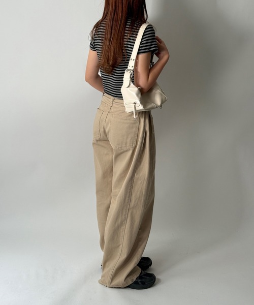 by muni:r（バイ ムニール）の「【着用動画あり・2色・2サイズ展開】サイドスリットスナップパンツ（その他パンツ・レディース・ブラック/ベージュ・SMALL/MEDIUM）」の10枚目の写真