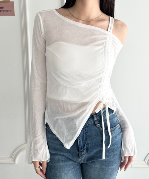 wears(ウェアーズ)の「ワンオフショルダー サイドギャザー袖フリルトップス(Tシャツ/カットソー・レディース・グレー/ブラック/ホワイト・FREE)」の7枚目の写真
