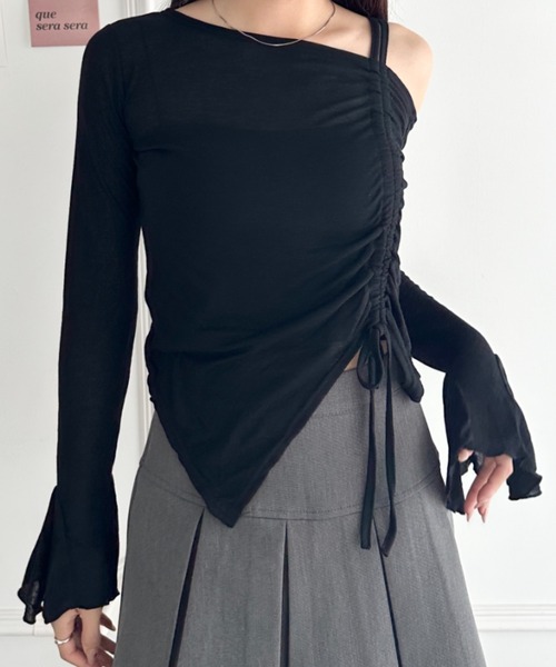 wears(ウェアーズ)の「ワンオフショルダー サイドギャザー袖フリルトップス(Tシャツ/カットソー・レディース・グレー/ブラック/ホワイト・FREE)」の11枚目の写真