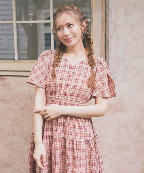 Areeam(アリーム)の「スリットスリーブチェックワンピース(ワンピース・レディース・ライトブルー/レッド・FREE)」の6枚目の写真