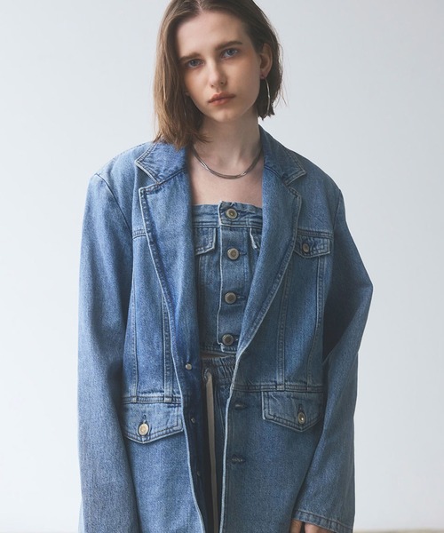 SOMETHING（サムシング）の「【GISELe 10月号掲載】atelier SOMETHING DENIM BLAZER/アトリエサムシングデニムブレザー（その他アウター・レディース・ブラック系その他/ブルー/ライトインディゴブルー/ブルー系その他/ブラウン・FREE）」の4枚目の写真