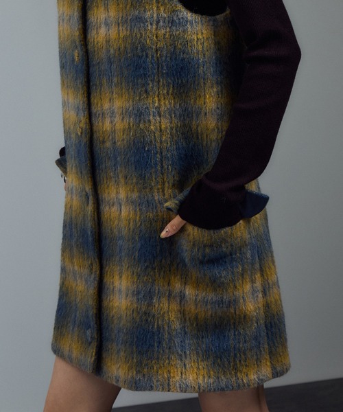 SALON adam et rope'(サロン アダム エ ロペ)の「BALLIシャギーミニジャンパースカート(ジャンパースカート・レディース・グレー系その他/イエロー系その他・FREE)」の13枚目の写真