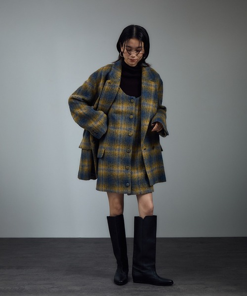 SALON adam et rope'(サロン アダム エ ロペ)の「BALLIシャギーミニジャンパースカート(ジャンパースカート・レディース・グレー系その他/イエロー系その他・FREE)」の14枚目の写真