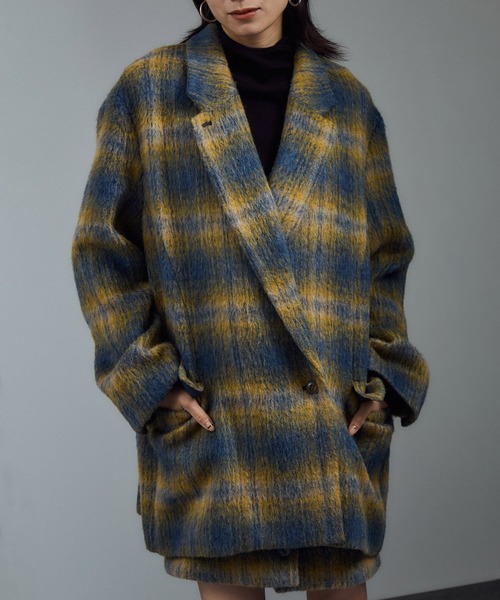 SALON adam et rope'(サロン アダム エ ロペ)の「BALLIシャギーミニジャンパースカート(ジャンパースカート・レディース・グレー系その他/イエロー系その他・FREE)」の15枚目の写真