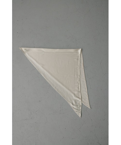 STYLEMIXER(スタイルミキサー)の「サテンスカーフ(バンダナ/スカーフ・レディース・ブラウン/アイボリー・FREE)」の4枚目の写真