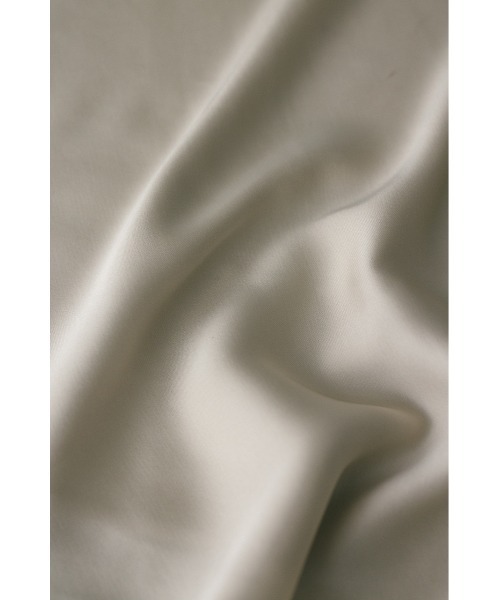 STYLEMIXER(スタイルミキサー)の「サテンスカーフ(バンダナ/スカーフ・レディース・ブラウン/アイボリー・FREE)」の6枚目の写真