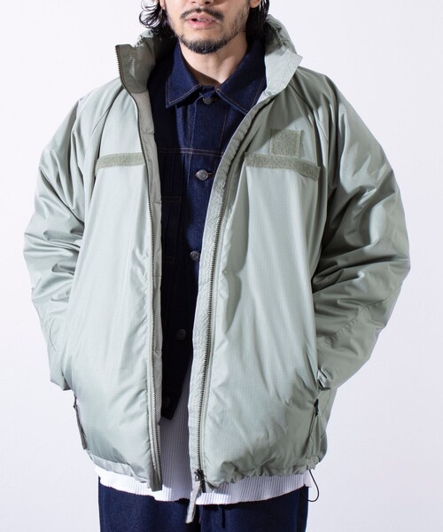 TAION（タイオン）の「【累計販売数4千枚/UNISEX/4サイズ展開】TAION LEVEL7 ミリタリーダウンジャケット（ダウンジャケット/コート・メンズ・チャコールグレー/セージグリーン/ベージュ/ブラック・XL/L/M/S）」の9枚目の写真