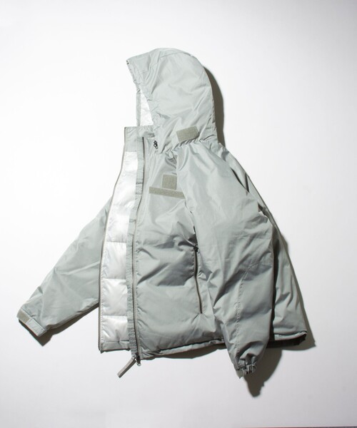 TAION（タイオン）の「【累計販売数4千枚/UNISEX/4サイズ展開】TAION LEVEL7 ミリタリーダウンジャケット（ダウンジャケット/コート・メンズ・チャコールグレー/セージグリーン/ベージュ/ブラック・XL/L/M/S）」の13枚目の写真
