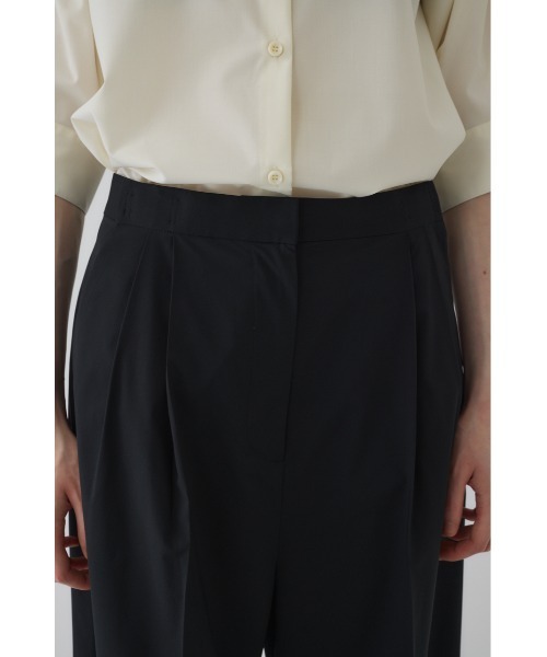 RIM.ARK（リムアーク）の「Move belt light PT ムーブベルトライトパンツ（スラックス・レディース・グレー/ブラック・38/36）」の9枚目の写真