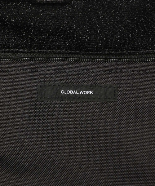 GLOBAL WORK（グローバルワーク）の「推しごとマルチWAYラメZIPトート/572599（トートバッグ・レディース・ブラック/オフホワイト/パープル系その他2/ライトグレー・FREE）」の12枚目の写真