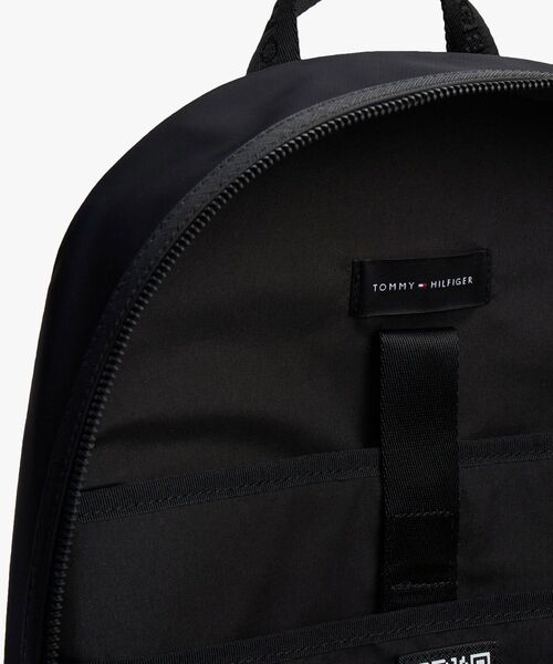 TOMMY HILFIGER（トミーヒルフィガー）の「リプリーブバックパック（バックパック/リュック・メンズ・ベージュ/ブラック・FREE）」の5枚目の写真