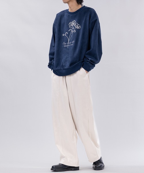 Naive magic（ナイーブマジック）の「【a】〔NAIVE MAGIC〕裏起毛カットスウェード チェーン フラワーエンブロイダリー クルーネックスウェット（スウェット・メンズ・ブラウン/ネイビー/アイボリー/チャコールグレー・LARGE/MEDIUM）」の13枚目の写真