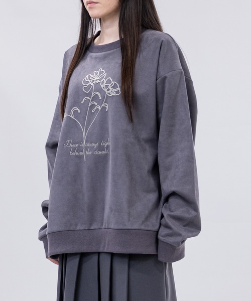 Naive magic（ナイーブマジック）の「【a】〔NAIVE MAGIC〕裏起毛カットスウェード チェーン フラワーエンブロイダリー クルーネックスウェット（スウェット・メンズ・ブラウン/ネイビー/アイボリー/チャコールグレー・LARGE/MEDIUM）」の21枚目の写真