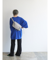 シート ベルト ボディバッグ/ウエストポーチ」に該当するバッグ