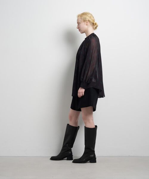 LANVIN en Bleu(ランバンオンブルー)の「Art DECO 100e ブラウス(シャツ/ブラウス・レディース・ボルドー・38)」の3枚目の写真