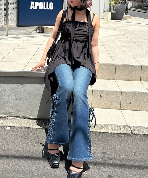 Another Branch olive des olive(アナザーブランチオリーブデオリーブ)の「サイドレースUPセミフレアデニム(デニムパンツ・レディース・ブラック/ケミカルウォッシュ/インディゴブルー/その他・MEDIUM/SMALL)」の10枚目の写真