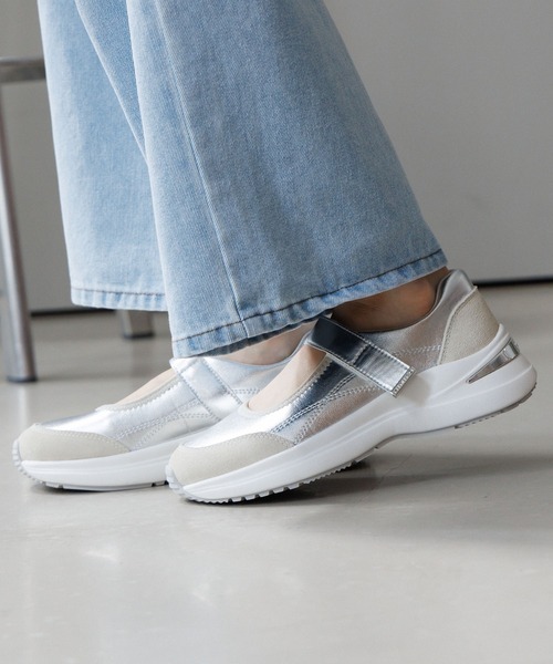 HIMIKO(ヒミコ)の「【HIMIKO】【25AW】メリージェーンスニーカーサンダル/657301(バレエシューズ・レディース・シルバー/ブラック・22.5cm/23.5cm/24.0cm/25.0cm/25.5cm/23.0cm/24.5cm)」の22枚目の写真