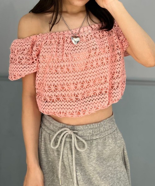 mebole(メボレ)の「Summer Breeze Off-Shoulder(Tシャツ/カットソー・レディース・ピンク/ホワイト・FREE)」の12枚目の写真