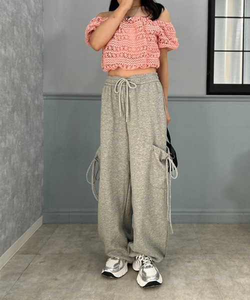 mebole(メボレ)の「Summer Breeze Off-Shoulder(Tシャツ/カットソー・レディース・ピンク/ホワイト・FREE)」の6枚目の写真