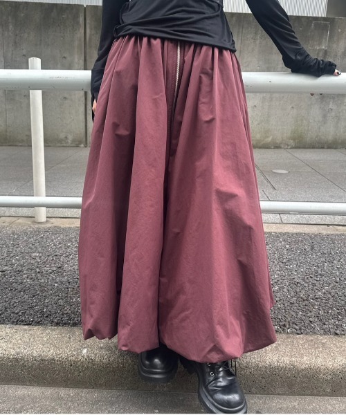 HIGH WAIST BALLOON SLIT SKIRT（スカート）｜Ameri（アメリ）の