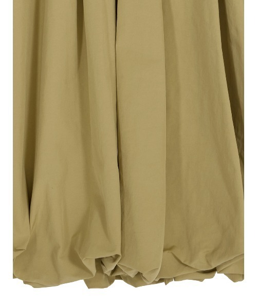 Ameri（アメリ）の「HIGH WAIST BALLOON SLIT SKIRT（スカート・レディース・キャメル/ボルドー/ブラック・SMALL/MEDIUM）」の17枚目の写真